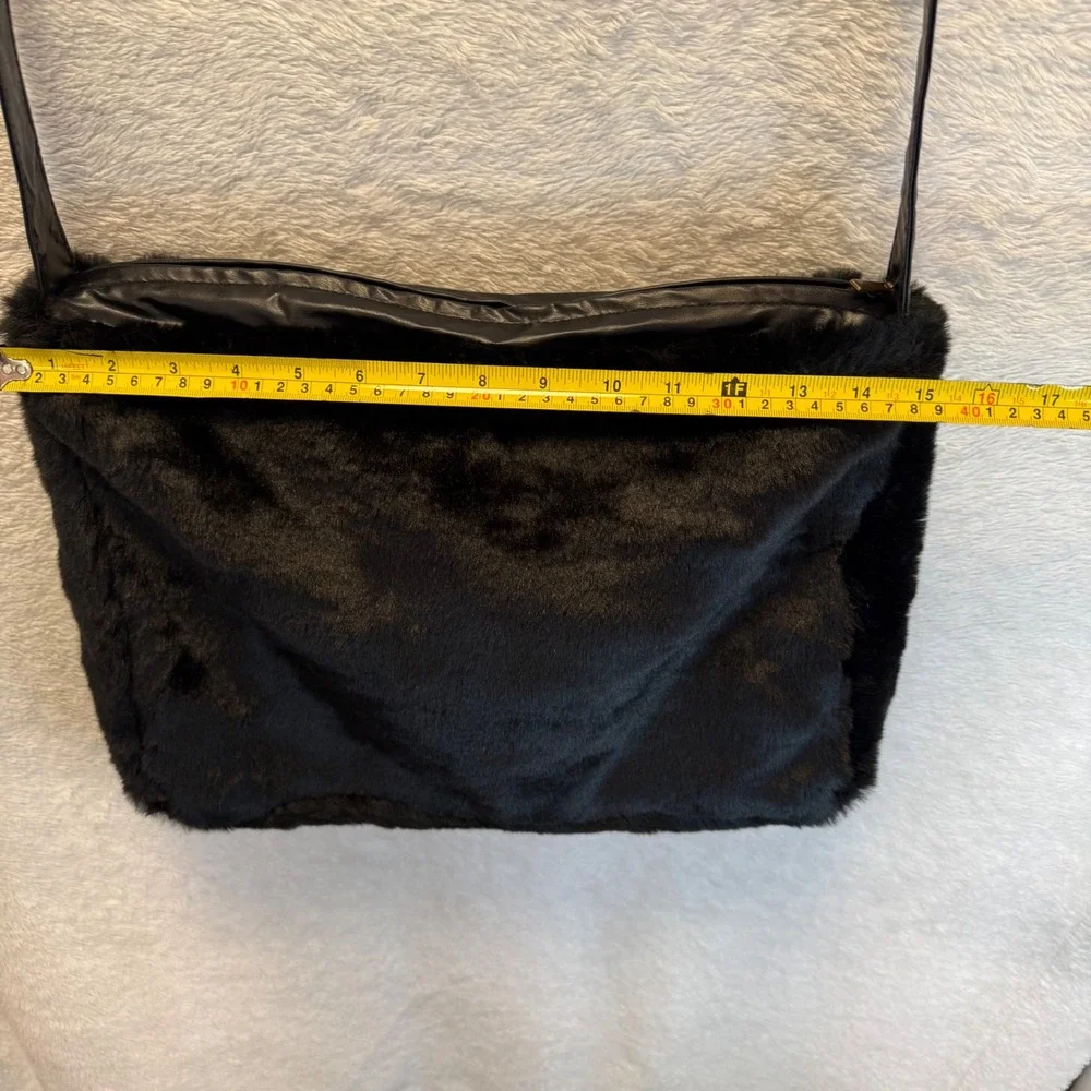 Y2K Black Faux Fur Shoulder Bag Oversized Fuzzy Plush Purse Goth 90s Vintage